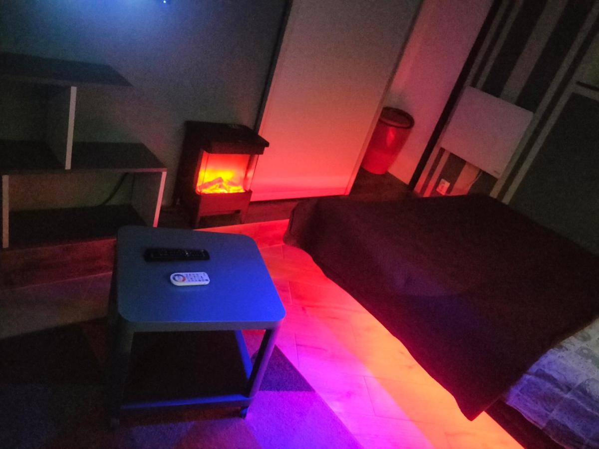 24H Gdynia Mini Apartamenty Na Kod Dostepu & Free Parking & No Keys Exterior photo