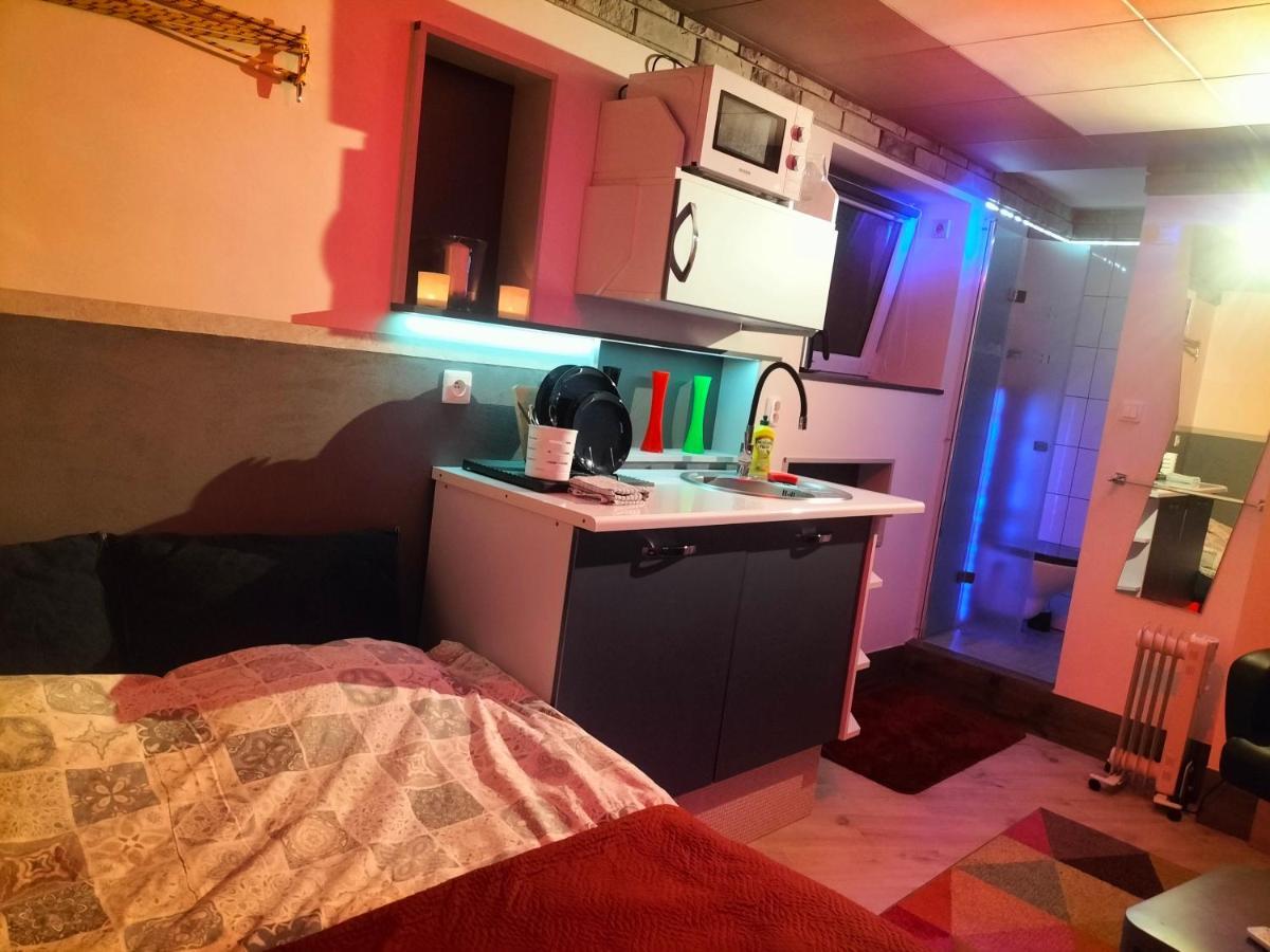 24H Gdynia Mini Apartamenty Na Kod Dostepu & Free Parking & No Keys Exterior photo